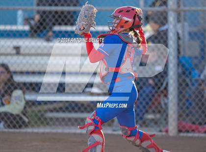 Thumbnail 2 in Los Alamitos vs. Foothill photogallery.