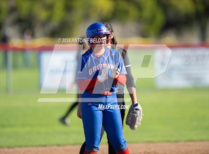 Thumbnail 2 in Los Alamitos vs. Foothill photogallery.
