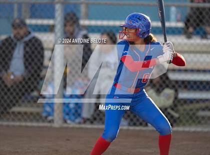 Thumbnail 1 in Los Alamitos vs. Foothill photogallery.