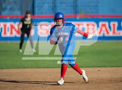 Thumbnail 1 in Los Alamitos vs. Foothill photogallery.