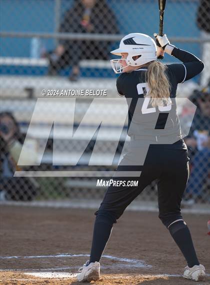 Thumbnail 1 in Los Alamitos vs. Foothill photogallery.