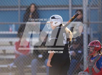 Thumbnail 1 in Los Alamitos vs. Foothill photogallery.