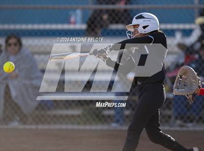 Thumbnail 1 in Los Alamitos vs. Foothill photogallery.