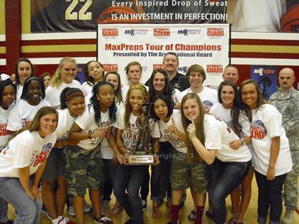 Thumbnail 2 in Riverdale TOC Ceremony photogallery.
