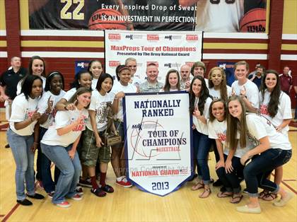 Thumbnail 3 in Riverdale TOC Ceremony photogallery.