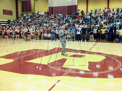 Thumbnail 3 in Riverdale TOC Ceremony photogallery.