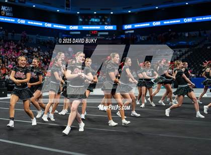 Thumbnail 2 in Cave Spring (VHSL Class 3 Final) photogallery.