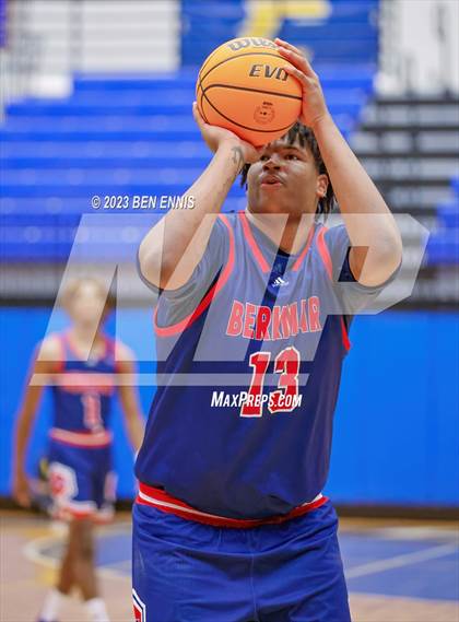 Thumbnail 3 in Berkmar vs. Sagemont (Tournament of Champions) photogallery.