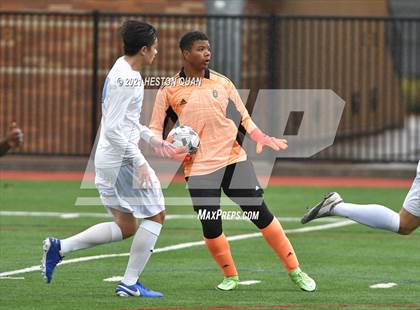 Thumbnail 2 in Servite vs. Bellarmine College Prep (Adidas So Cal College Showcase) photogallery.