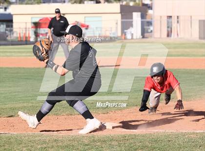 Thumbnail 2 in Brophy vs Alhambra AIA 6A State Playoff ( L Round  2B) photogallery.