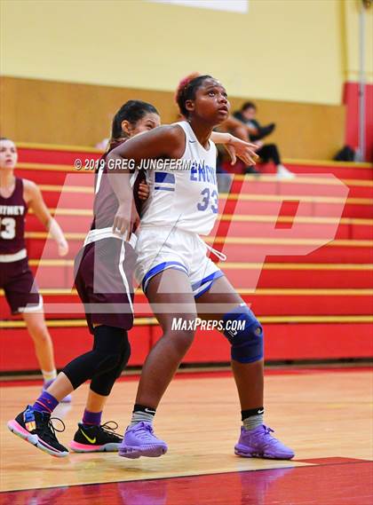 Thumbnail 3 in Whitney vs. Encinal (Cardinal Newman Classic) photogallery.