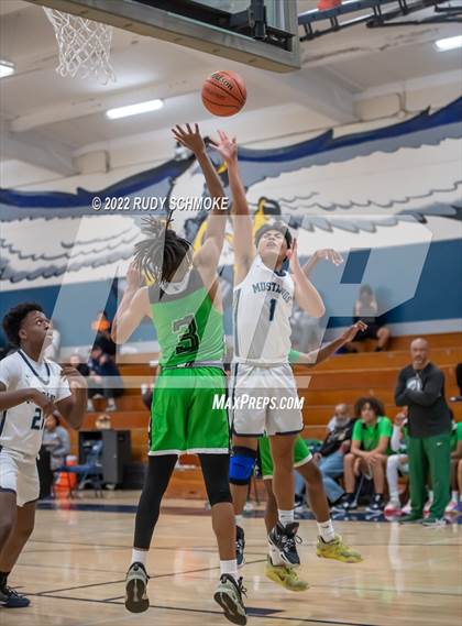 Thumbnail 1 in Lincoln vs. Otay Ranch (Regional Rumble Tournament - Madison) photogallery.
