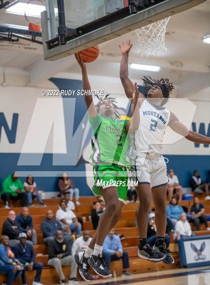 Thumbnail 1 in Lincoln vs. Otay Ranch (Regional Rumble Tournament - Madison) photogallery.