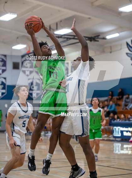 Thumbnail 1 in Lincoln vs. Otay Ranch (Regional Rumble Tournament - Madison) photogallery.