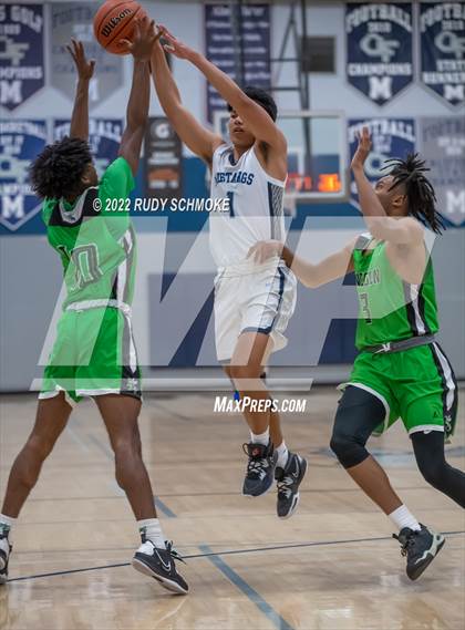 Thumbnail 1 in Lincoln vs. Otay Ranch (Regional Rumble Tournament - Madison) photogallery.