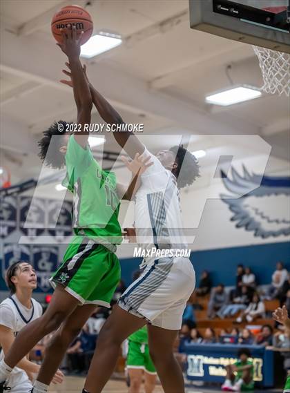 Thumbnail 1 in Lincoln vs. Otay Ranch (Regional Rumble Tournament - Madison) photogallery.