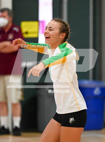 Thumbnail 1 in Clairemont @ Holtville (Monte Vista Invitational) photogallery.