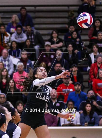 Thumbnail 1 in Churchill vs. Clark (UIL 6A Regional Final) photogallery.