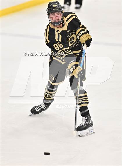 Thumbnail 1 in Regis Jesuit vs. Monarch - CHSAA 5A Semifinals photogallery.