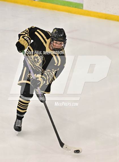 Thumbnail 1 in Regis Jesuit vs. Monarch - CHSAA 5A Semifinals photogallery.