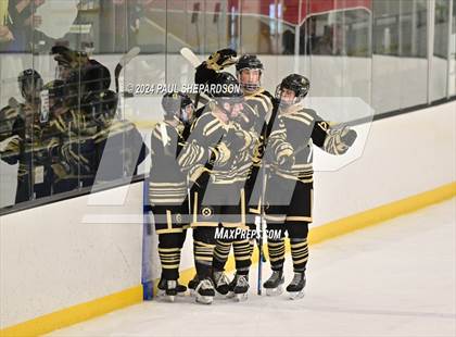 Thumbnail 1 in Regis Jesuit vs. Monarch - CHSAA 5A Semifinals photogallery.