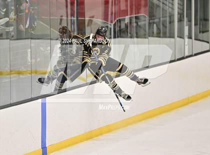 Thumbnail 2 in Regis Jesuit vs. Monarch - CHSAA 5A Semifinals photogallery.