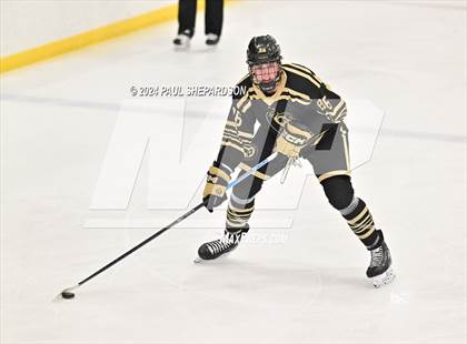 Thumbnail 2 in Regis Jesuit vs. Monarch - CHSAA 5A Semifinals photogallery.