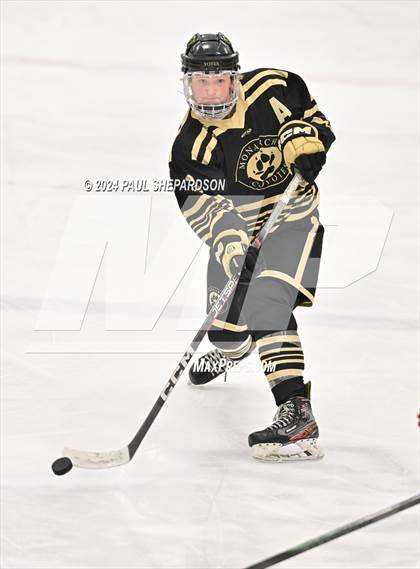 Thumbnail 2 in Regis Jesuit vs. Monarch - CHSAA 5A Semifinals photogallery.