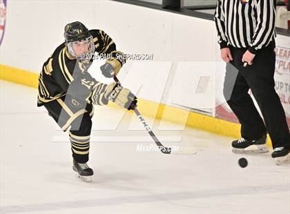Thumbnail 2 in Regis Jesuit vs. Monarch - CHSAA 5A Semifinals photogallery.