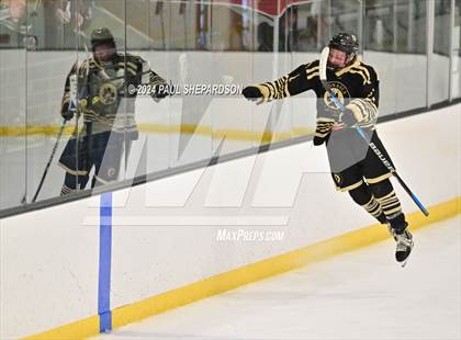 Thumbnail 3 in Regis Jesuit vs. Monarch - CHSAA 5A Semifinals photogallery.