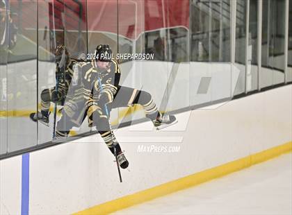 Thumbnail 1 in Regis Jesuit vs. Monarch - CHSAA 5A Semifinals photogallery.