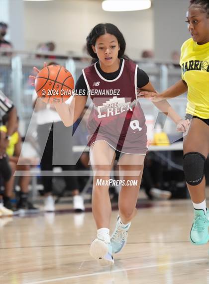 Thumbnail 2 in Memorial vs Clear Creek (Texas Association of Basketball Coaches Showcase) photogallery.