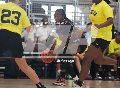Thumbnail 2 in Memorial vs Clear Creek (Texas Association of Basketball Coaches Showcase) photogallery.