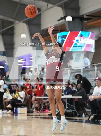 Thumbnail 1 in Memorial vs Clear Creek (Texas Association of Basketball Coaches Showcase) photogallery.