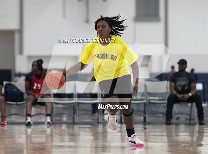 Thumbnail 1 in Memorial vs Clear Creek (Texas Association of Basketball Coaches Showcase) photogallery.