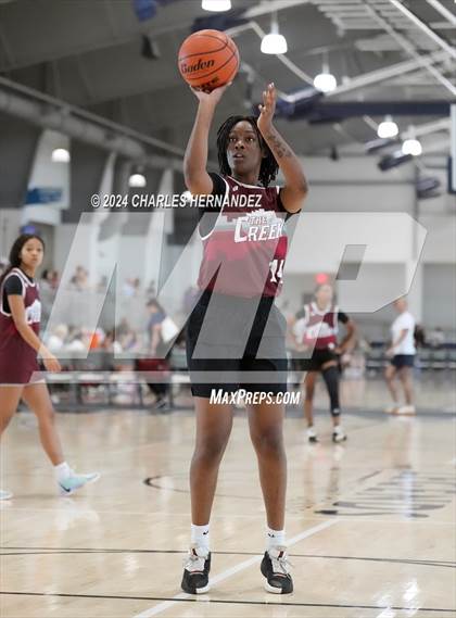 Thumbnail 2 in Memorial vs Clear Creek (Texas Association of Basketball Coaches Showcase) photogallery.