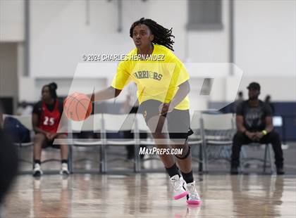 Thumbnail 2 in Memorial vs Clear Creek (Texas Association of Basketball Coaches Showcase) photogallery.