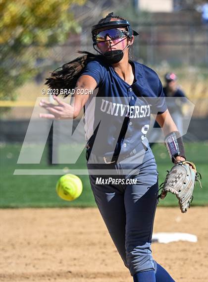 Thumbnail 2 in University vs. Lamar photogallery.