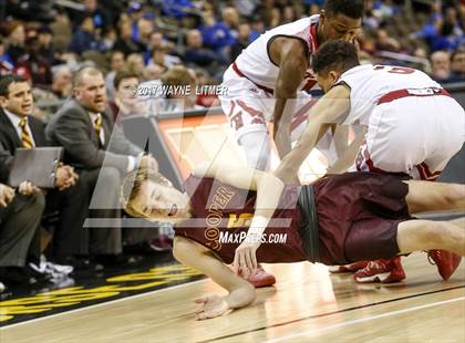 Thumbnail 3 in Holmes vs Cooper photogallery.