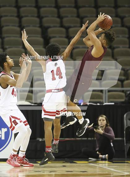 Thumbnail 2 in Holmes vs Cooper photogallery.