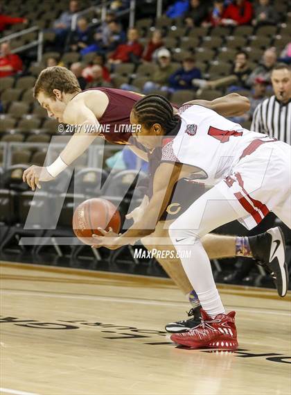 Thumbnail 2 in Holmes vs Cooper photogallery.