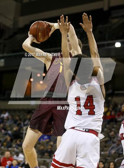 Thumbnail 3 in Holmes vs Cooper photogallery.