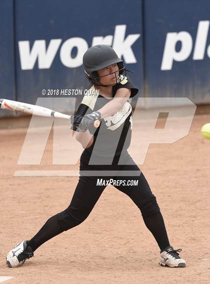 Thumbnail 2 in Irvine vs. Peninsula (Alan Dugard Classic) photogallery.