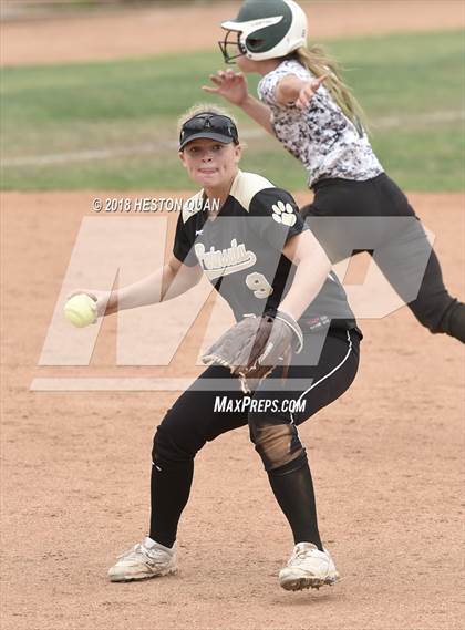 Thumbnail 2 in Irvine vs. Peninsula (Alan Dugard Classic) photogallery.