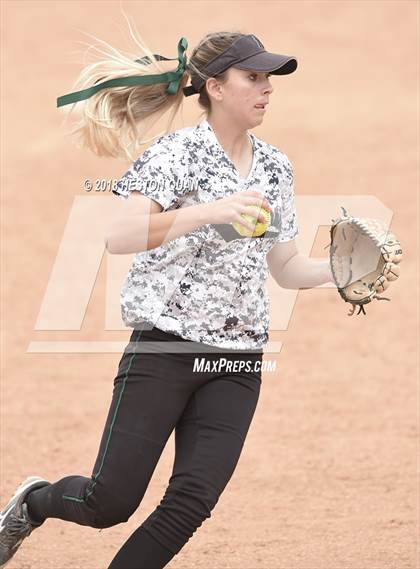 Thumbnail 3 in Irvine vs. Peninsula (Alan Dugard Classic) photogallery.