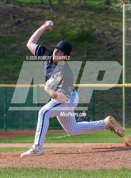 Thumbnail 2 in Baldwin @ Shaler Area photogallery.
