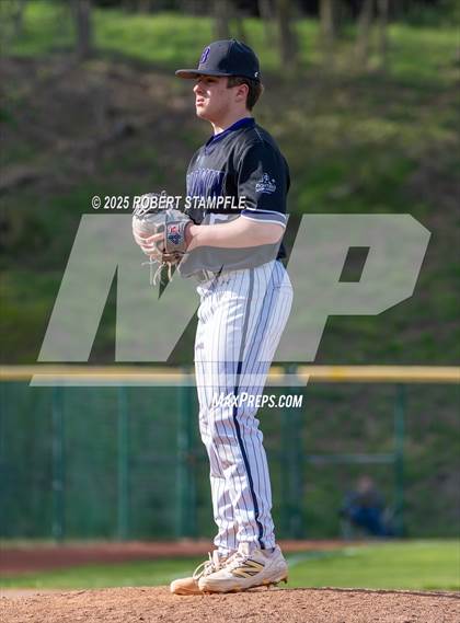Thumbnail 1 in Baldwin @ Shaler Area photogallery.