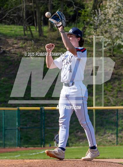 Thumbnail 3 in Baldwin @ Shaler Area photogallery.