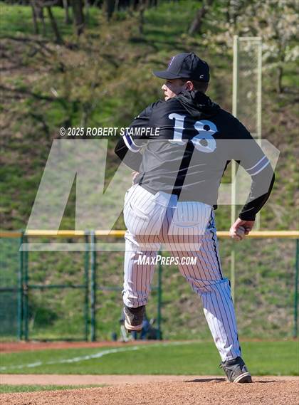 Thumbnail 1 in Baldwin @ Shaler Area photogallery.