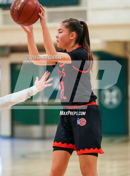 Thumbnail 2 in Clovis vs. St. Joseph Notre Dame (Miramonte Showcase) photogallery.